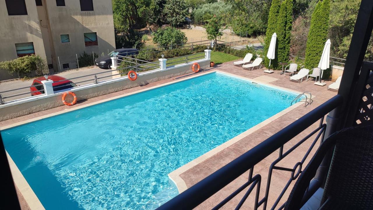 Guesthouse Michobeis Kamarína Zewnętrze zdjęcie