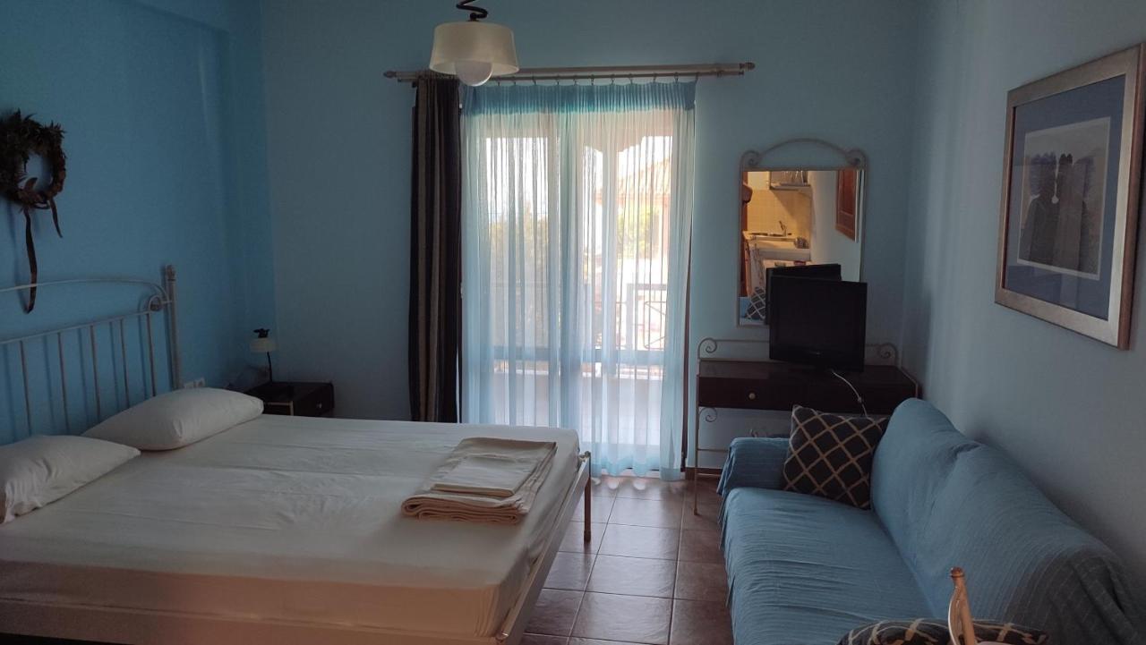 Guesthouse Michobeis Kamarína Zewnętrze zdjęcie