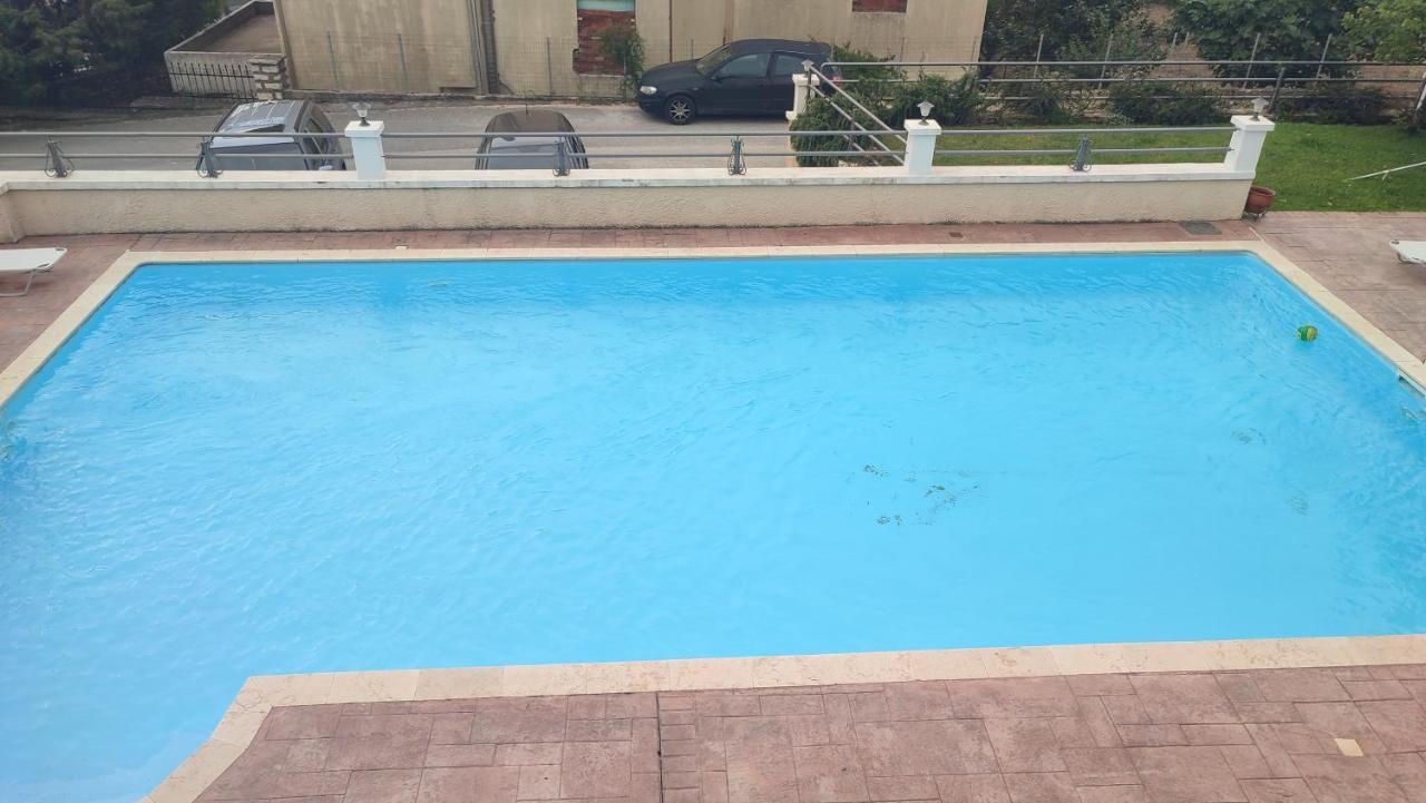 Guesthouse Michobeis Kamarína Zewnętrze zdjęcie